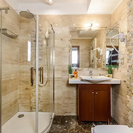 Lumina Cozy Platinum Tower *