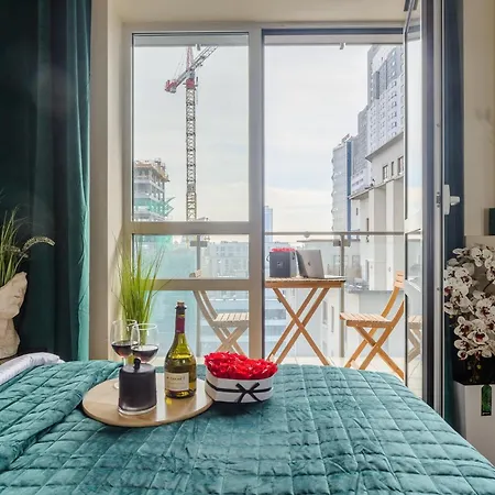 Апартаменты Lumina Cozy Platinum Tower *