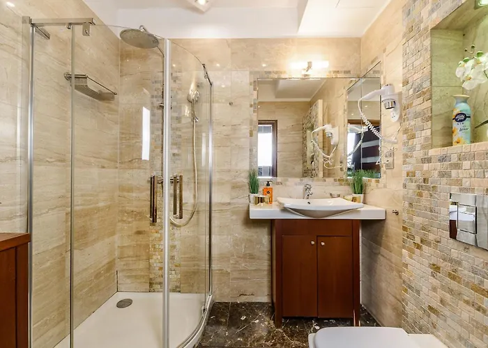 Lumina Cozy Platinum Tower *