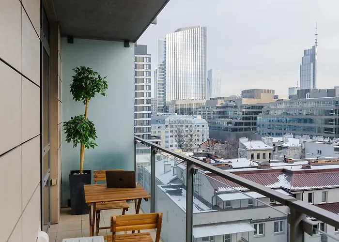 Lumina Cozy Platinum Tower *