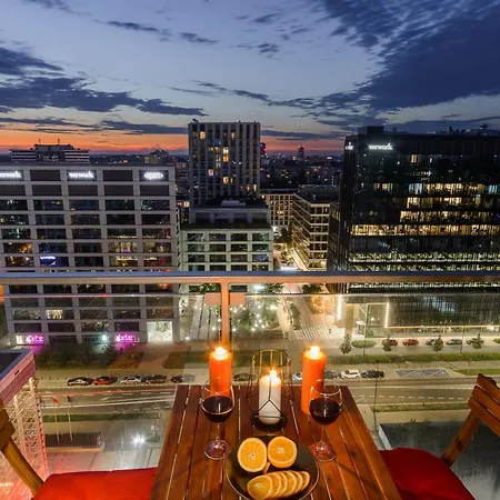 Lumina Cozy Platinum Tower *