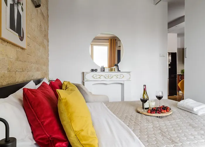 Lumina Cozy Platinum Tower