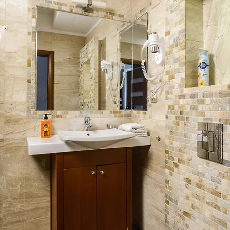 Lumina Cozy Platinum Tower 아파트 바르샤바