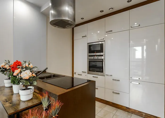 Lumina Cozy Platinum Tower Apartman Varsó